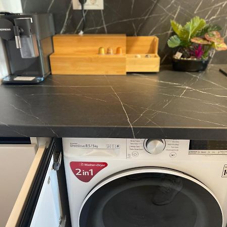 Government Deluxe Studio By Magic Apartments Bukareszt Zewnętrze zdjęcie