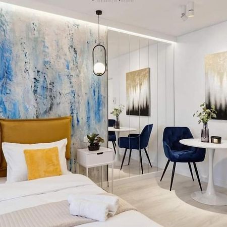 Government Deluxe Studio By Magic Apartments Bukareszt Zewnętrze zdjęcie